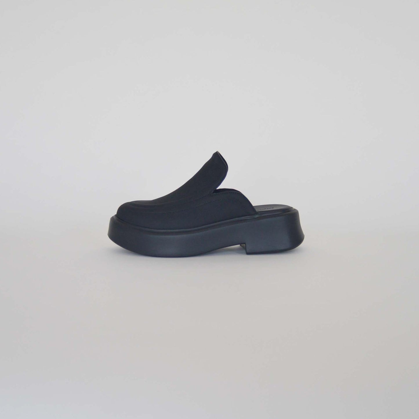 POLE SANDALS