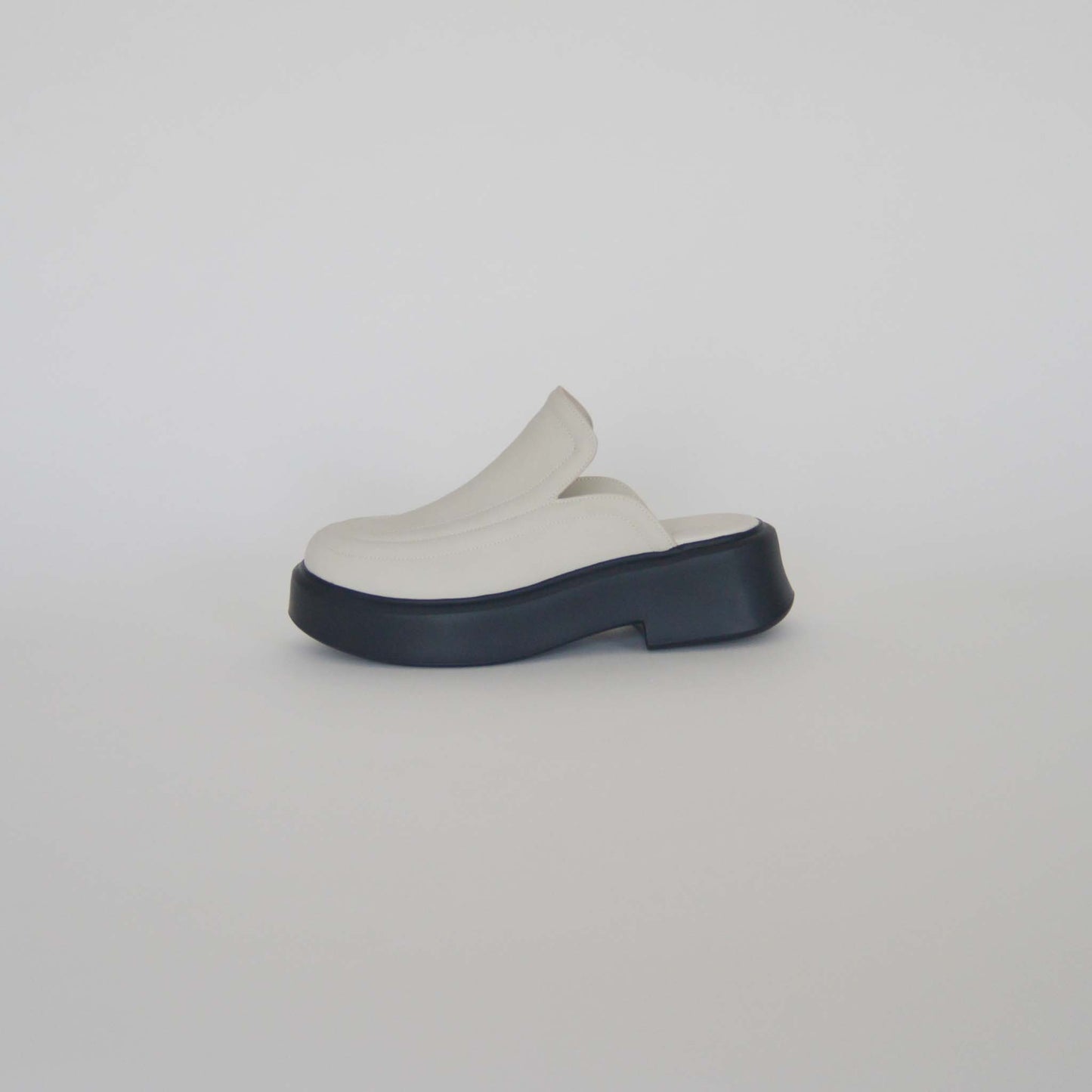 POLE SANDALS