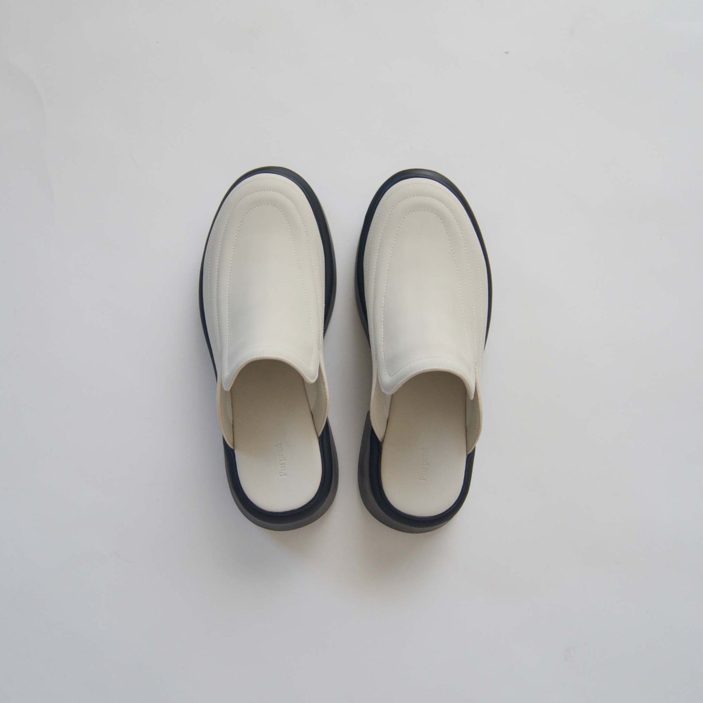 POLE SANDALS