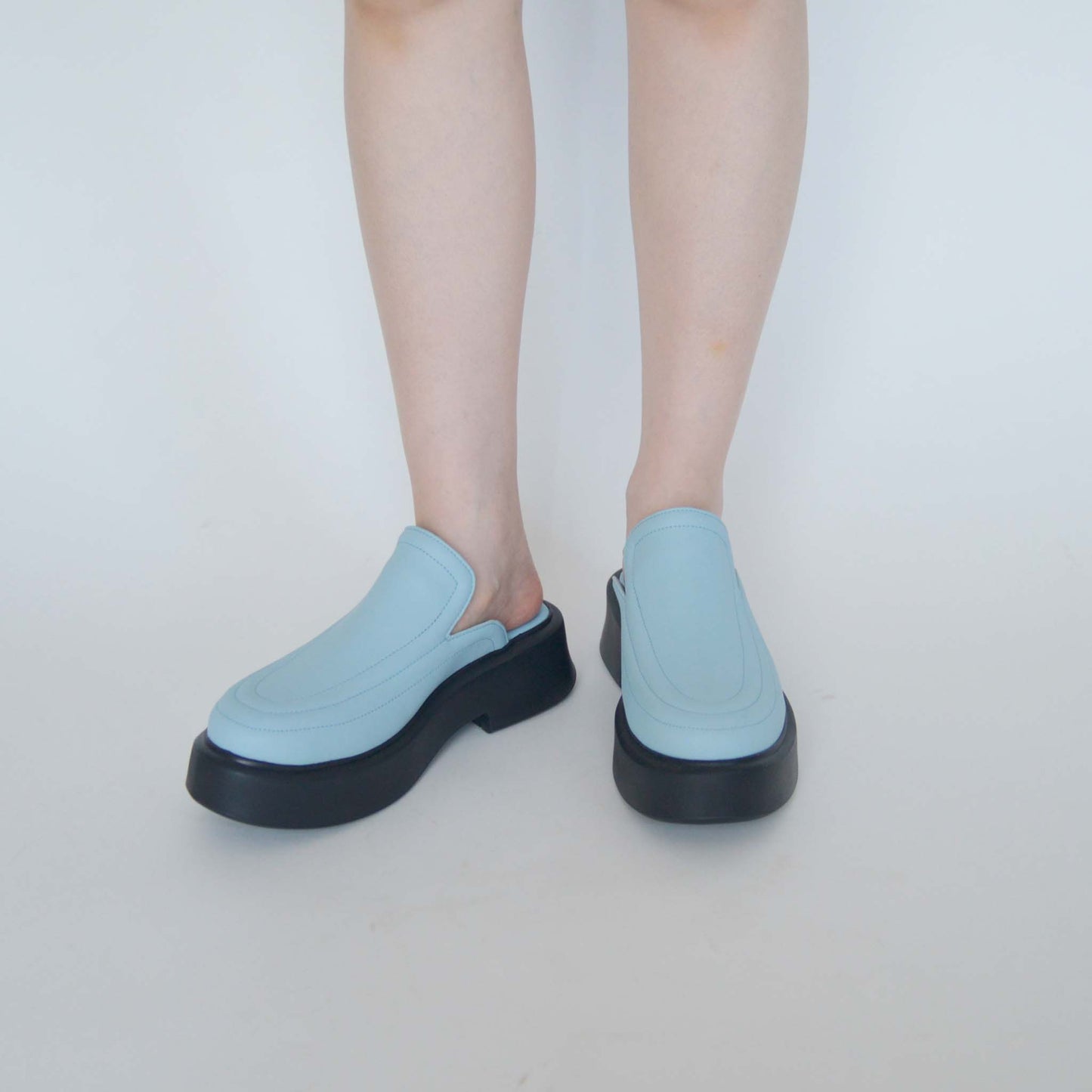 POLE SANDALS