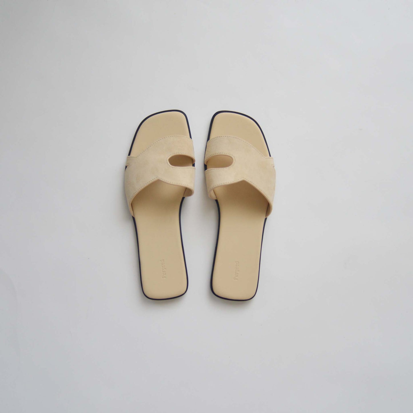 "P" LINE SANDALS