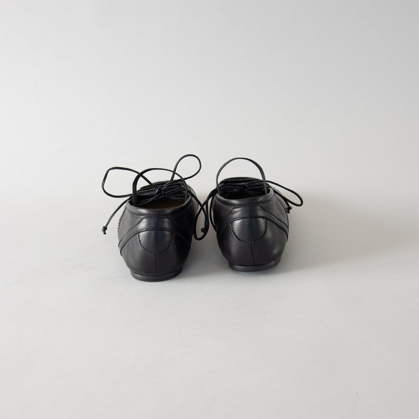 BALLET LACE UP