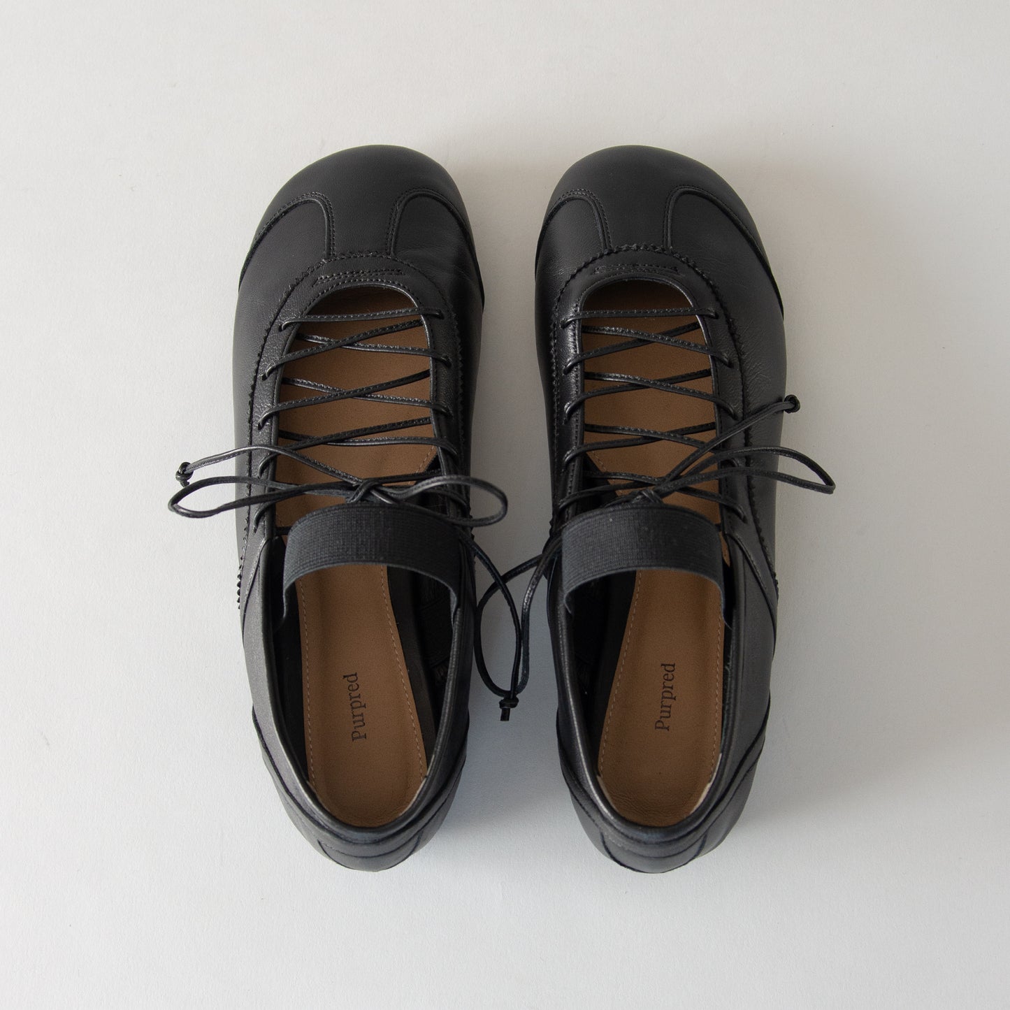 BALLET LACE UP